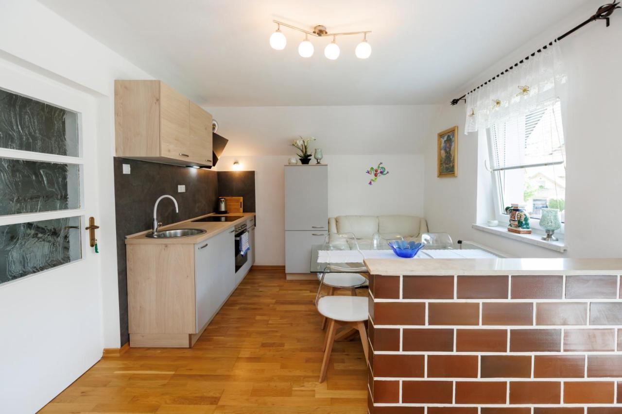 Apartment Wolf Bohinj ภายนอก รูปภาพ