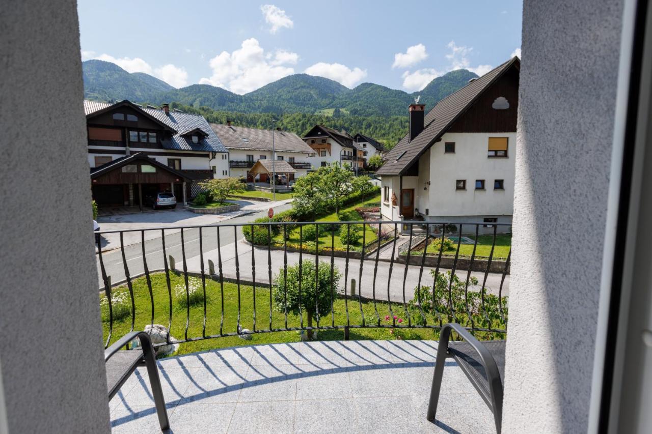 Apartment Wolf Bohinj ภายนอก รูปภาพ