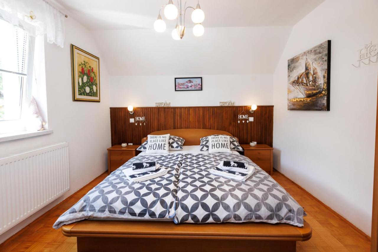 Apartment Wolf Bohinj ภายนอก รูปภาพ